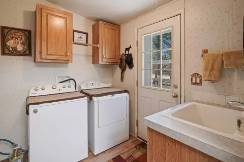 15431 Emerald Dr, La Pine, OR 97739 photo 12