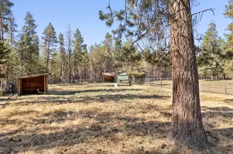 15431 Emerald Dr, La Pine, OR 97739 photo 29
