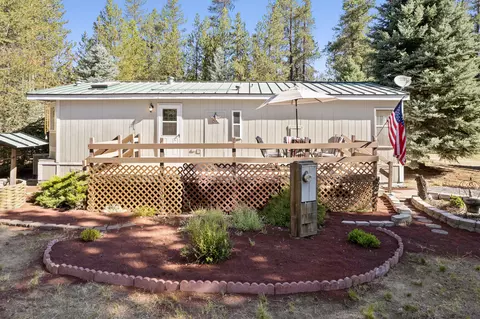 15431 Emerald Dr, La Pine, OR 97739 photo 2