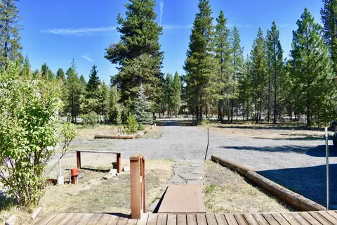 16181 Alpine Dr, La Pine, OR 97739 photo 4