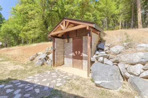1436 Marcy Loop Rd, Grants Pass, OR 97527 photo 3