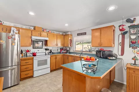 1436 Marcy Loop Rd, Grants Pass, OR 97527 photo 7