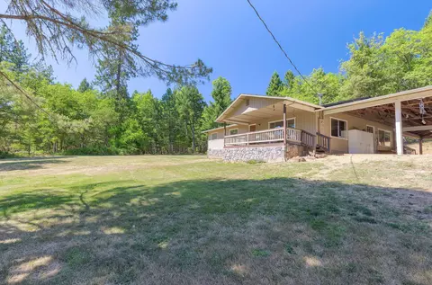 1436 Marcy Loop Rd, Grants Pass, OR 97527 photo 5