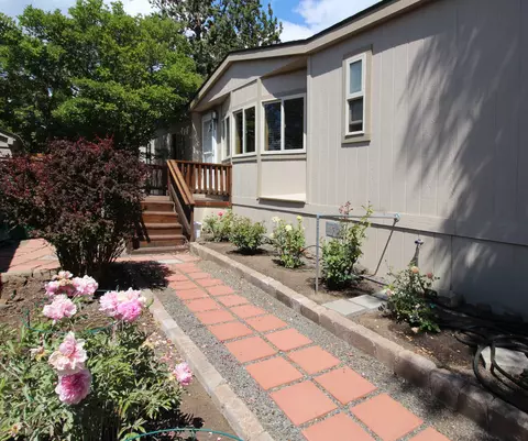 1001 SE 15th St #162, Bend, OR 97702