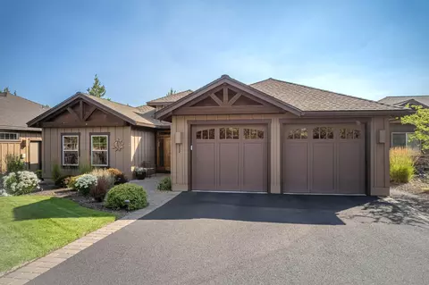 322 Sun Vista Dr, Redmond, OR 97756