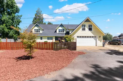 1481 Kings Hwy, Medford, OR 97501