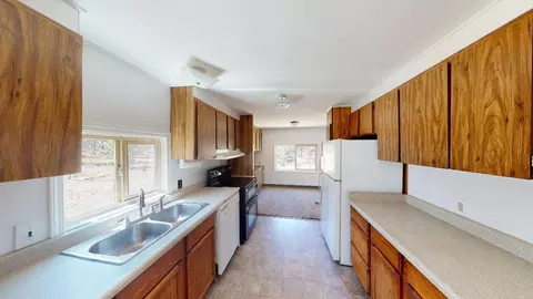 17001 Cagle Rd, La Pine, OR 97739 photo 7