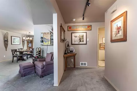 52117 Pine Forest Dr, La Pine, OR 97739 photo 18