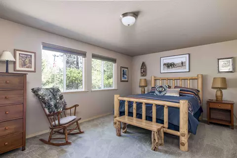 52117 Pine Forest Dr, La Pine, OR 97739 photo 23