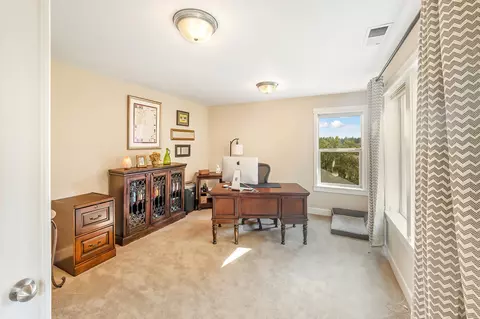 61202 Dayspring Dr, Bend, OR 97702 photo 13