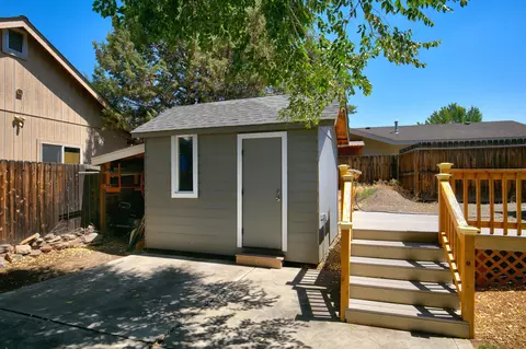 3208 NE Stonebrook Dr, Bend, OR 97701 photo 6