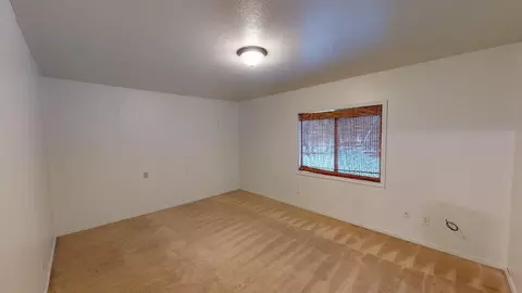 51917 Read Loop, La Pine, OR 97739 photo 14