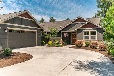 20904 Sage Creek Dr, Bend, OR 97702