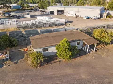 320 N Haskell St, Central Point, OR 97502 photo 21