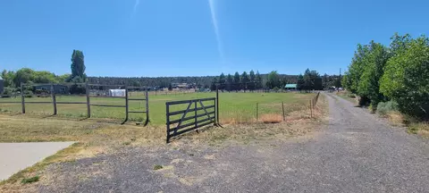 65622 73rd St, Bend, OR 97703 photo 9