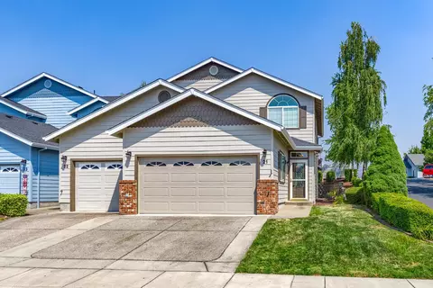3855 Dover Ridge Dr #21, Medford, OR 97504
