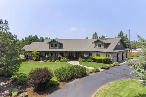 18853 SW Sisters Pl, Powell Butte, OR 97753