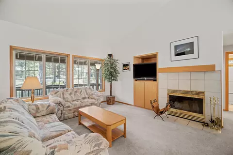 18142 Rager Mountain Ln #10, Sunriver, OR 97707
