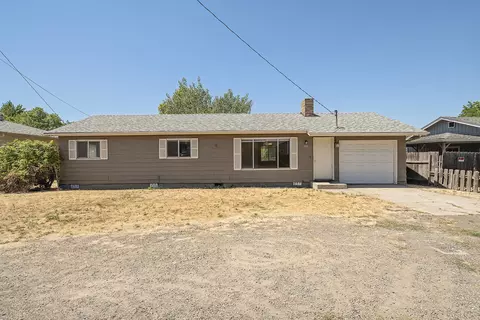 2101 Corona Ave, Medford, OR 97504