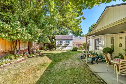 1131 Hampton Dr, Central Point, OR 97502 photo 10