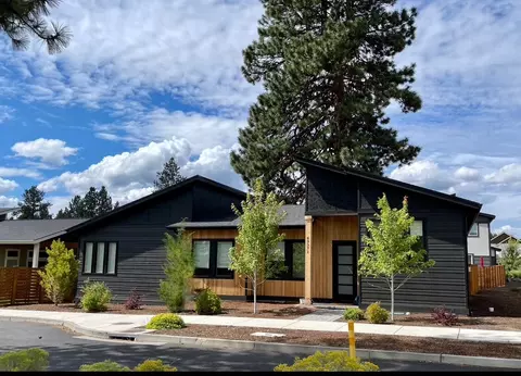 63371 NW Britta St, Bend, OR 97703