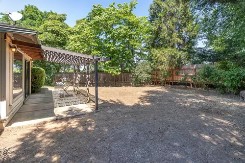 505 S Rose St, Phoenix, OR 97535 photo 30