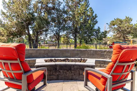 63325 Peterman Ln, Bend, OR 97701 photo 51