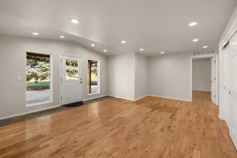 63325 Peterman Ln, Bend, OR 97701 photo 22