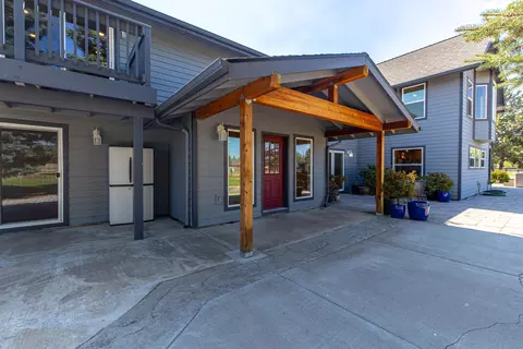 63325 Peterman Ln, Bend, OR 97701 photo 45