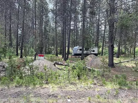 17025 Island Loop Way, Bend, OR 97707 photo 6