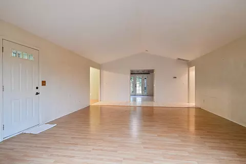13885 Highway 62, Eagle Point, OR 97524 photo 10