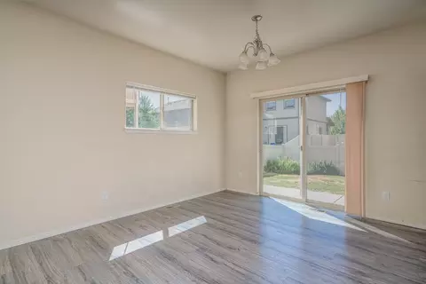 649 SE Glengarry Pl, Bend, OR 97702 photo 12