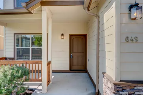 649 SE Glengarry Pl, Bend, OR 97702 photo 4