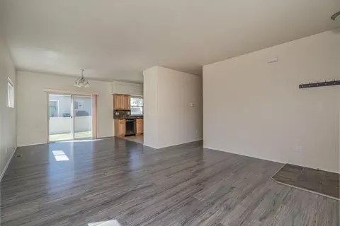 649 SE Glengarry Pl, Bend, OR 97702 photo 8