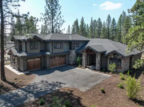 56334 Mirror Rock Loop #358, Bend, OR 97707