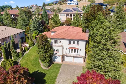 4105 Southview Ter, Medford, OR 97504
