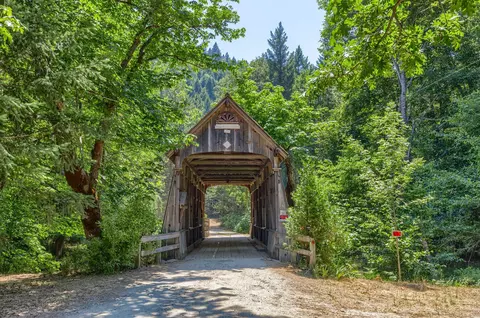 2475 Cedar Flat Rd, Williams, OR 97544