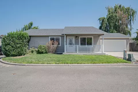 1539 Thomas Rd, Medford, OR 97501