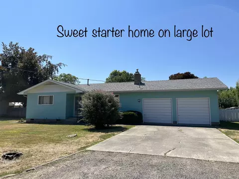 2361 Stearns Way, Medford, OR 97501