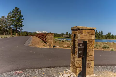 19436 Klippel Rd, Bend, OR 97703 photo 8