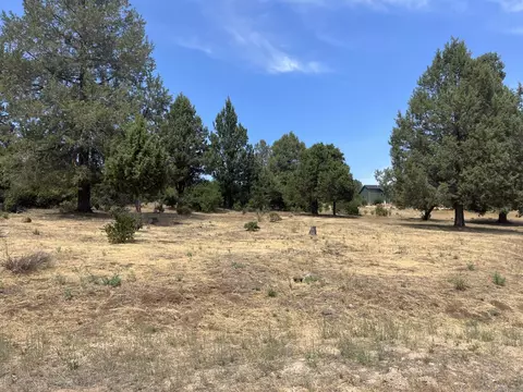 lot1063 Turnstone Dr, Klamath Falls, OR 97601