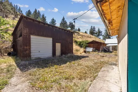 204 W Main St, Mitchell, OR 97750 photo 20