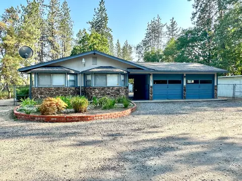 163 Gunnell Rd, Grants Pass, OR 97526