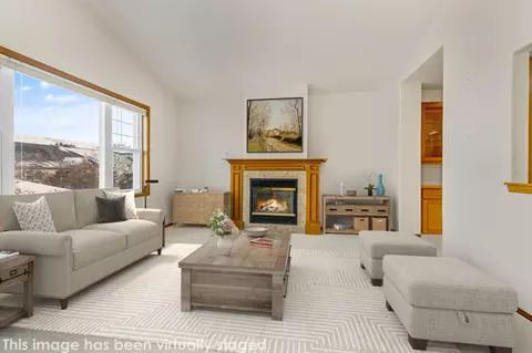 845 Pavilion Pl, Ashland, OR 97520