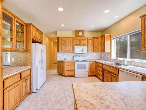 36060 Modoc Point Rd, Chiloquin, OR 97624 photo 23