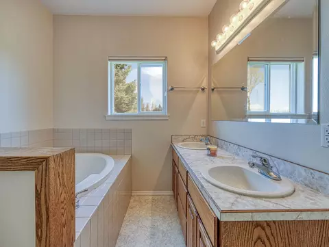 36060 Modoc Point Rd, Chiloquin, OR 97624 photo 34