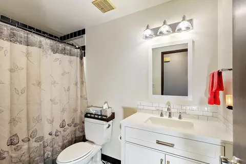 409 Laurel St, Eagle Point, OR 97524 photo 16