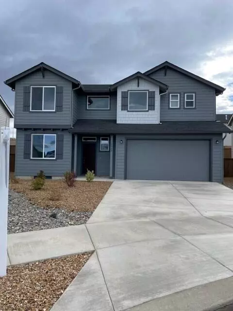 4068 SW Quartz Pl #HOME 17, Redmond, OR 97756