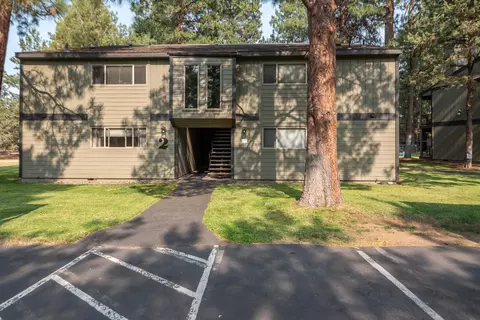 801 Hwy 20 #2C, Sisters, OR 97759