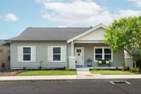 20361 Travelers Pl, Bend, OR 97702